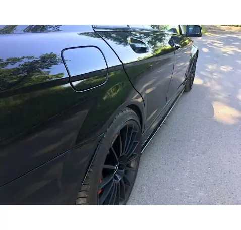 Rajouts Des Bas De Caisse Mercedes-Benz C63 AMG Sedan / Estate W204 Facelift / S204 Facelift