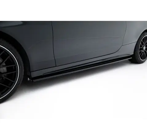 Rajouts Des Bas De Caisse Mercedes-Benz C Coupe AMG-Line C205