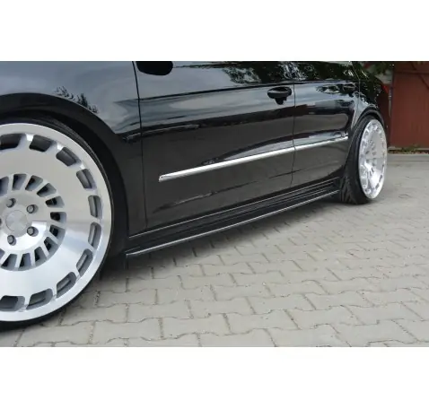 SET DES DIFFUSEUR DES BAS DE CAISSE VW PASSAT CC STANDARD