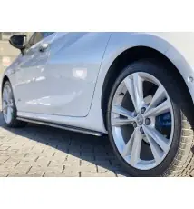 SET DES DIFFUSEUR DES BAS DE CAISSE OPEL ASTRA K OPC-LINE