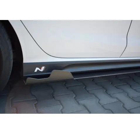 SPORT RAJOUTS DES BAS DE CAISSE POUR HYUNDAI I30 Mk3 N