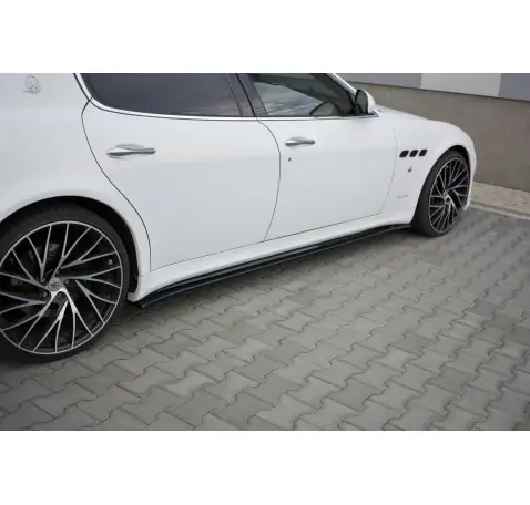 Rajouts Des Bas De Caisse Maserati Quattroporte Mk5 Facelift Rajouts Des Bas De Caisse Maserati Quattroporte Mk5 Facelift