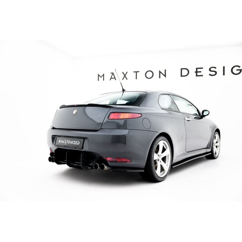 DIFFUSEUR ARRIERE ALFA ROMEO GT