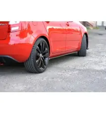 Rajouts Des Bas De Caisse Pour Skoda Fabia RS Mk2