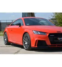 Rajouts Des Bas De Caisse Pour Audi TT RS 8S