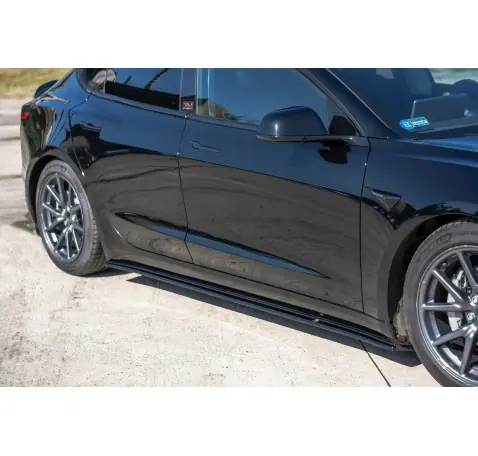Set des diffuseur des bas de caisse Tesla Model 3 / Model 3 Performance Mk1 / Mk1 Facelift