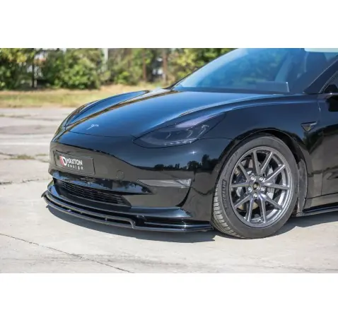 Lame du pare-chocs avant / Splitter V.2 Tesla Model 3