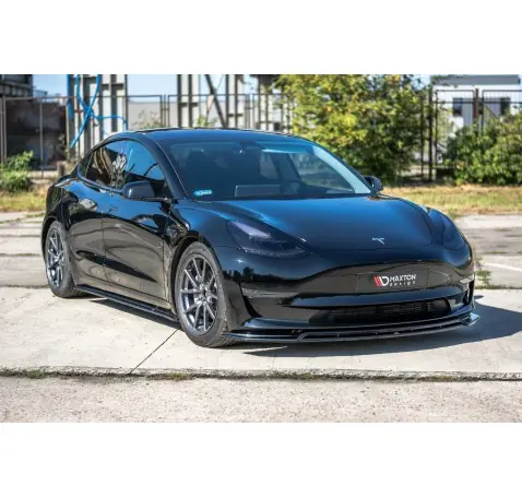 Lame du pare-chocs avant / Splitter V.2 Tesla Model 3