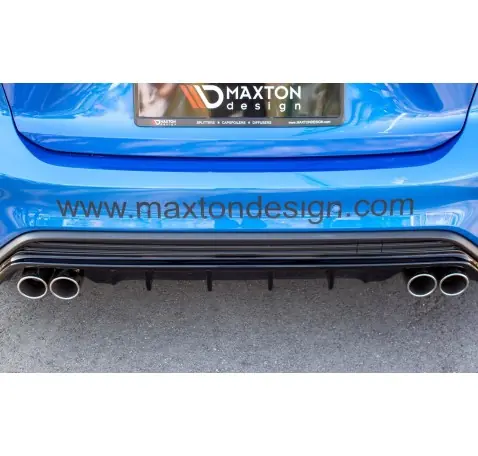 Rajout du pare-chocs arriere Ford Focus Hatchabck ST-Line