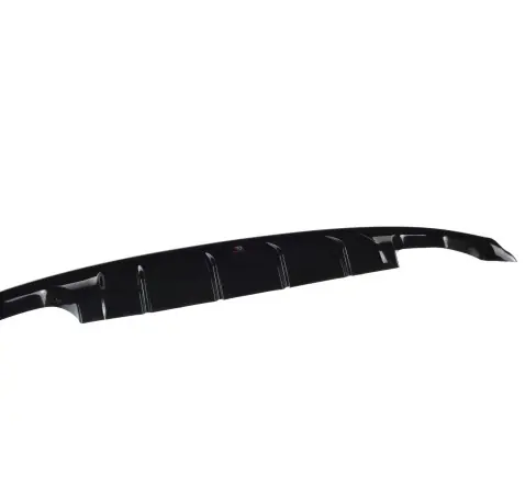 Rajout du pare-chocs arriere Ford Focus Hatchabck ST-Line