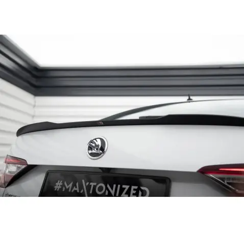 Spoiler Cap V.2 Skoda Superb Liftback Mk3 / Mk3 Facelift