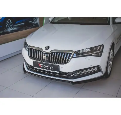 Lame Du Pare-Chocs Avant V.1 Skoda Superb Liftback / Combi Mk3 Facelift