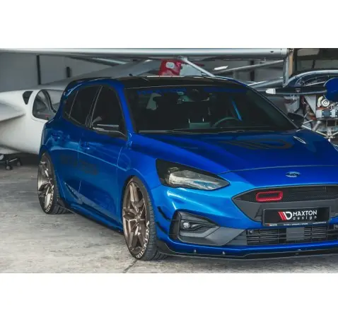 Rajouts Des Bas De Caisse Pour Ford Focus ST / ST-Line Mk4
