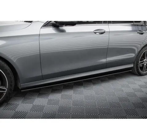 Set des diffeuseur des bas de caisse Mercedes-Benz E43 AMG / AMG-Line Sedan / Estate W213 / S213