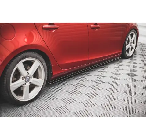 Set des diffeuseur des bas de caisse Volvo V40