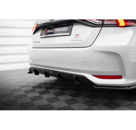 Rajout du pare-chocs arriere Toyota Corolla XII Sedan