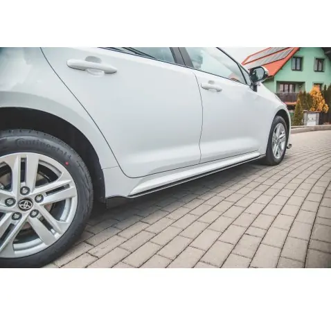 Rajouts Des Bas De Caisse Toyota Corolla XII Touring Sports