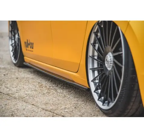 Rajouts Des Bas De Caisse V.1 Volkswagen Golf Mk8