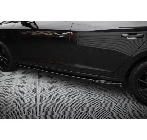 Rajouts Des Bas De Caisse V.4 Seat Leon Cupra / FR Mk3 FL