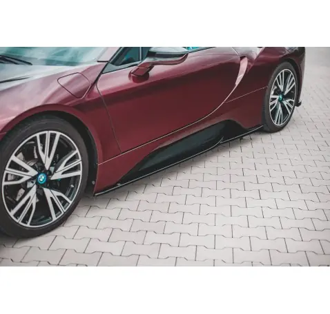 Rajouts Des Bas De Caisse BMW i8 Rajouts Des Bas De Caisse BMW i8