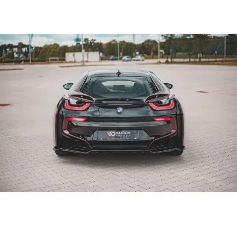Arriere Splitter (avec une barre verticale) BMW i8