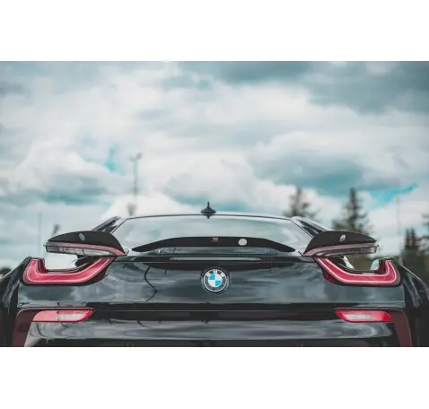 Jeux de Cap Spoilers BMW i8