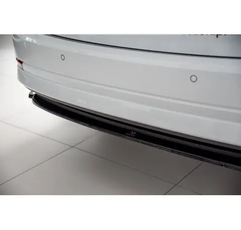 Arriere Splitter Skoda Octavia Mk4
