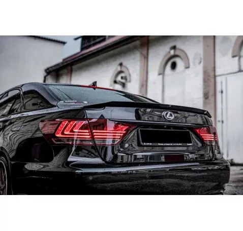 Spoiler Cap Lexus LS Mk4 Facelift