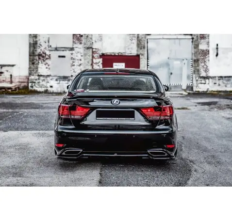 Arriere Splitter (avec une barre verticale) Leuxs LS Mk4 Facelift