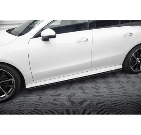 Rajouts Des Bas De Caisse Mercedes-Benz CLA AMG-Line C118