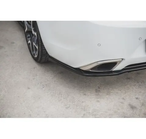Arriere Splitter (avec une barre verticale) Opel Insignia Mk. 1 OPC Facelift