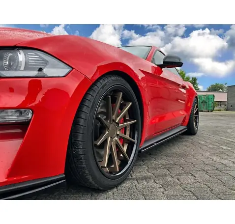 Rajouts Des Bas De Caisse Ford Mustang Mk. 6 Facelift