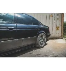 Rajouts Des Bas De Caisse BMW M5 / 5 M-Pack E39