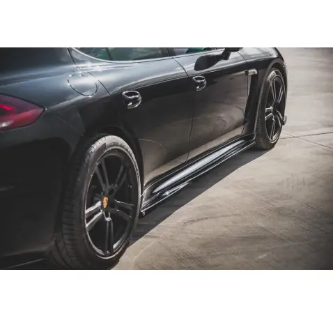 Rajouts Des Bas De Caisse V.1 Porsche Panamera Turbo 970 Facelift