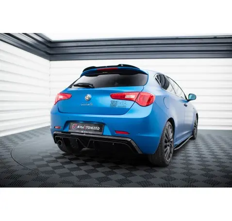 Rajout Du Pare-Chocs Arriere Alfa Romeo Giulietta (Version avec échappement d'un seul côté)