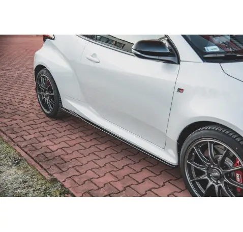 Rajouts Des Bas De Caisse V.1 Toyota GR Yaris Mk4