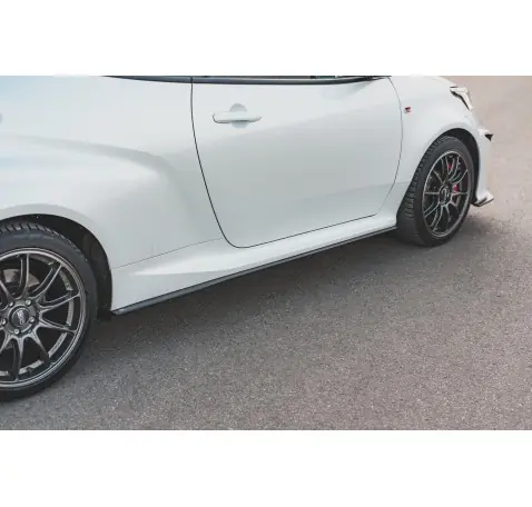 Street Pro Rajouts Des Bas De Caisse Toyota GR Yaris Mk4