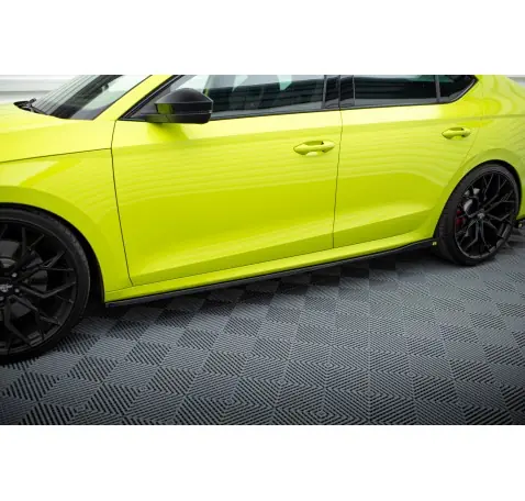 Rajouts Des Bas De Caisse V.2 Skoda Octavia RS Liftback / Combi Mk4