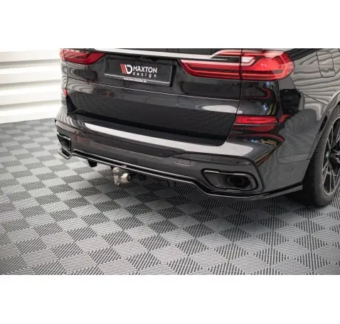Arriere Splitter (avec une barre verticale) BMW X7 M-Pack G07