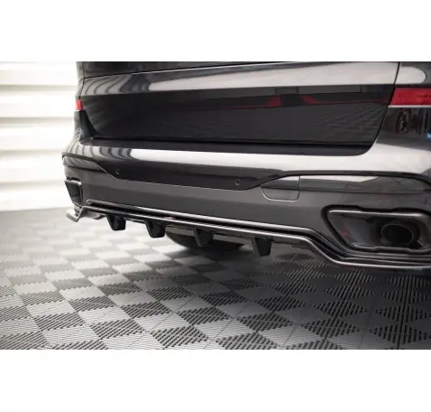 Arriere Splitter (avec une barre verticale) BMW X7 M-Pack G07