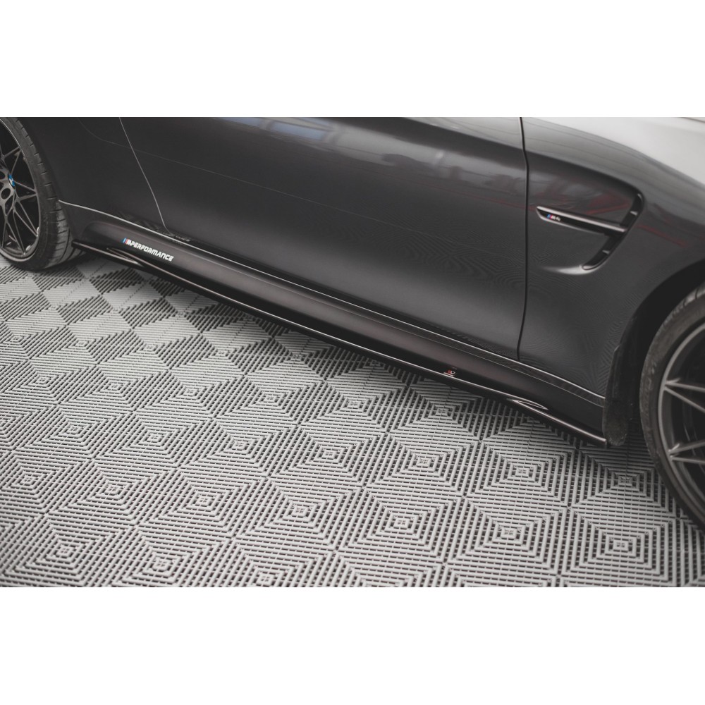 Rajouts Des Bas De Caisse V.2 BMW M4 F82