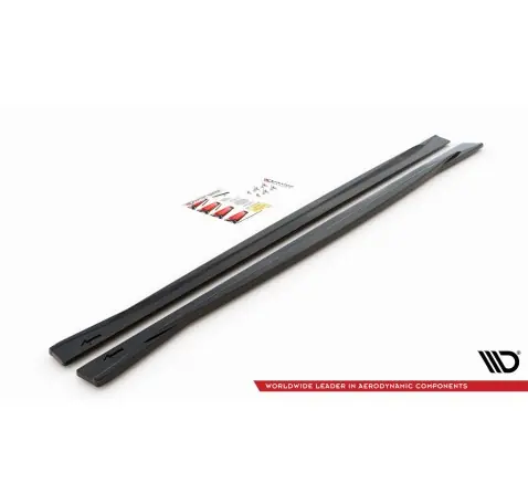 Rajouts Des Bas De Caisse V.2 BMW M4 F82