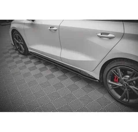 Street Pro Rajouts Des Bas De Caisse V.1 Audi S3 / A3 S-Line 8Y / 8Y Facelift Street Pro Rajouts Des Bas De Caisse V.1 Audi S3 / A3 S-Line 8Y / 8Y Facelift