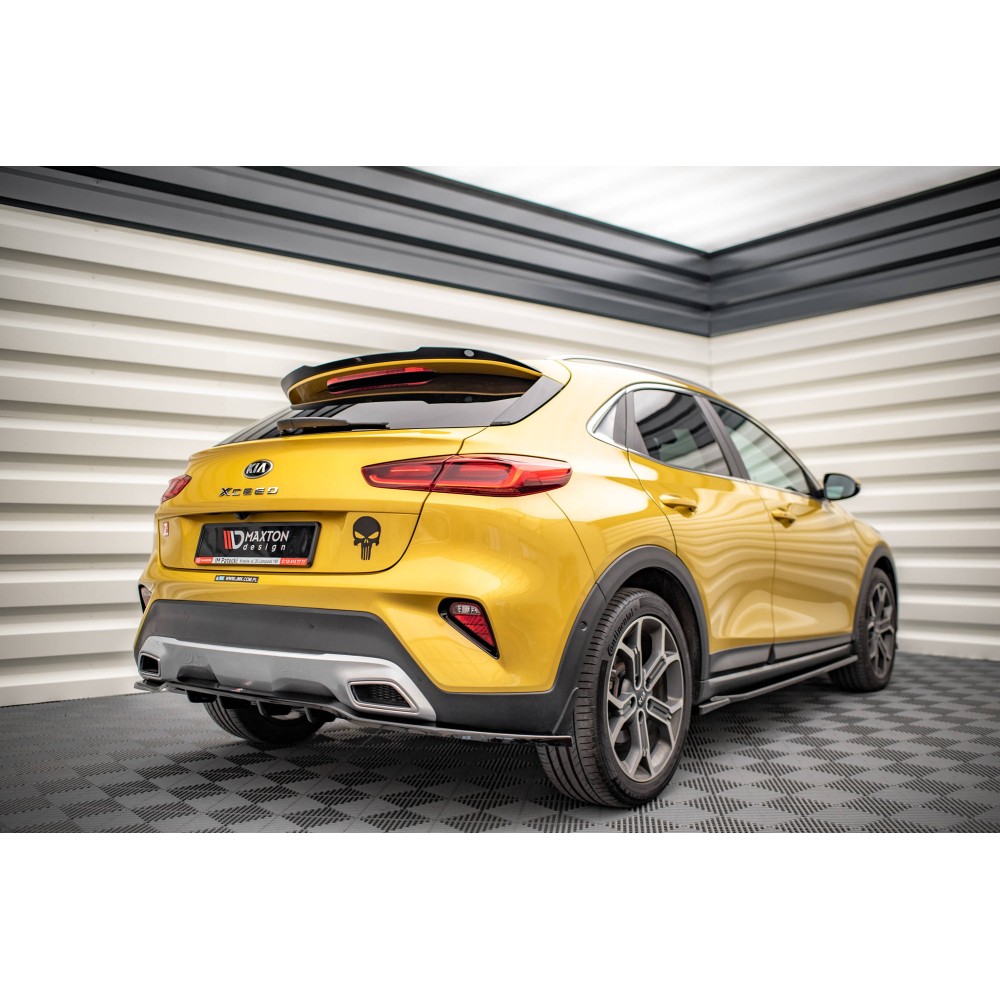 Arriere Splitter (avec une barre verticale) Kia XCeed Mk1