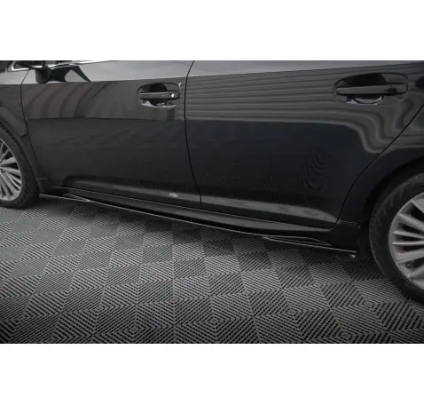 Rajouts Des Bas De Caisse Toyota Avensis Mk3 Facelift