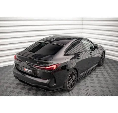 Le prolongement de la lunette arrière BMW 2 Gran Coupe M-Pack / M235i F44