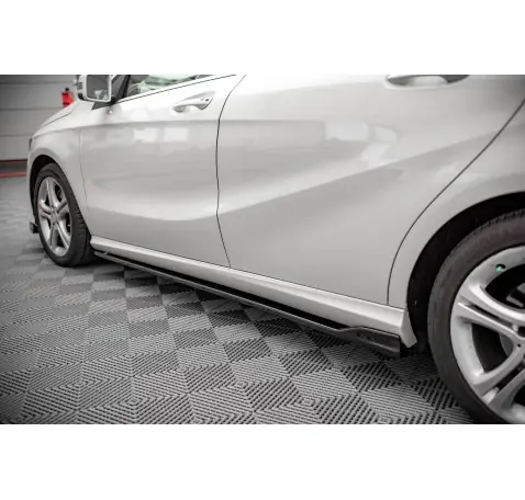 Rajouts Des Bas De Caisse V.1 Mercedes-Benz A W176