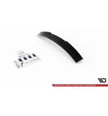 Le prolongement de la lunette arrière Mercedes A AMG-Line / A35 Sedan V177