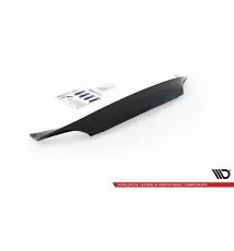 Le prolongement de la lunette arrière Ford Fiesta Standard/ ST-Line/ ST