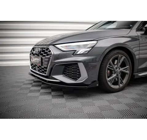 Street Pro Lame Du Pare-Chocs Avant + Flaps Audi S3 / A3 S-Line 8Y